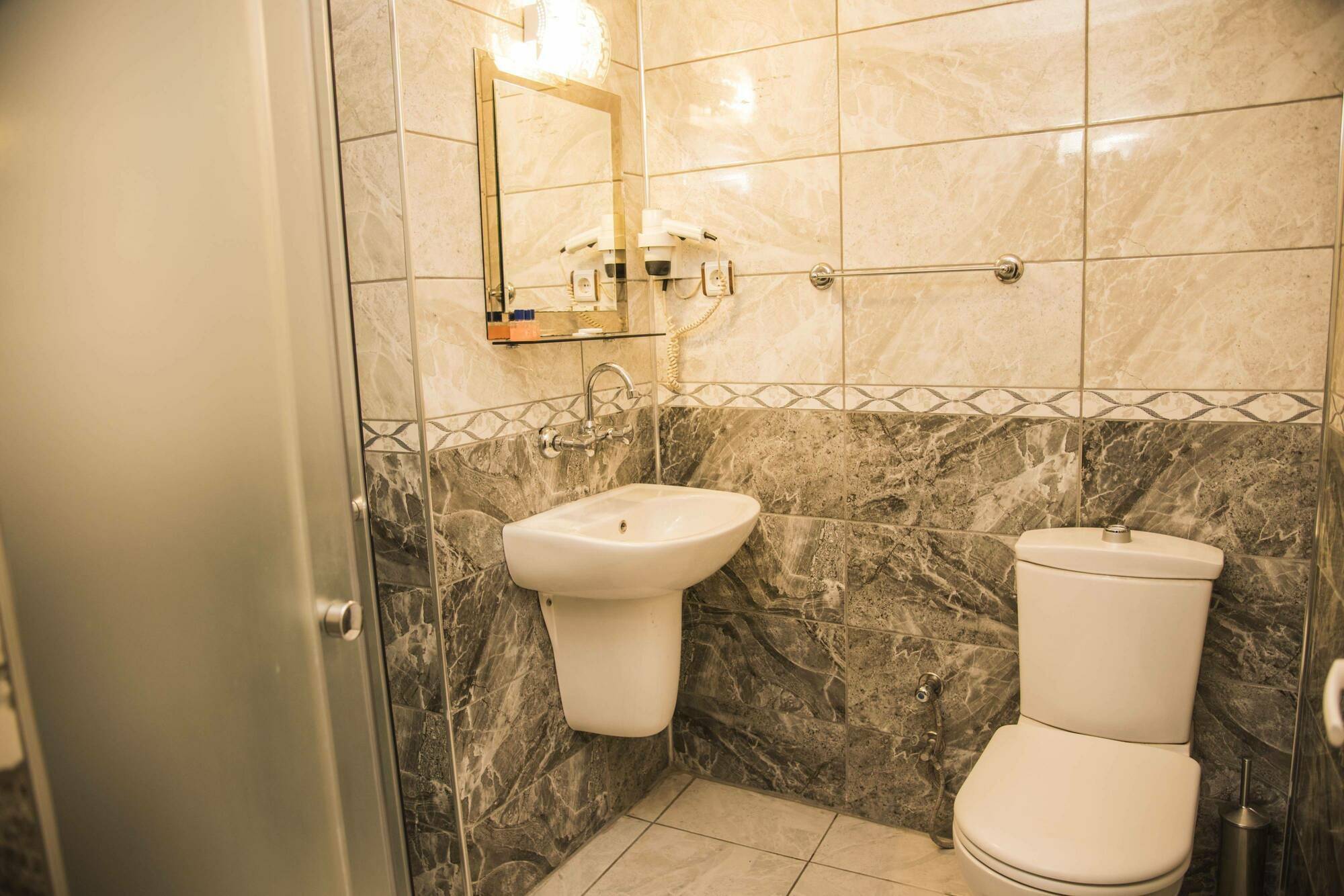 Nazar Hotel Trabzon Zewnętrze zdjęcie